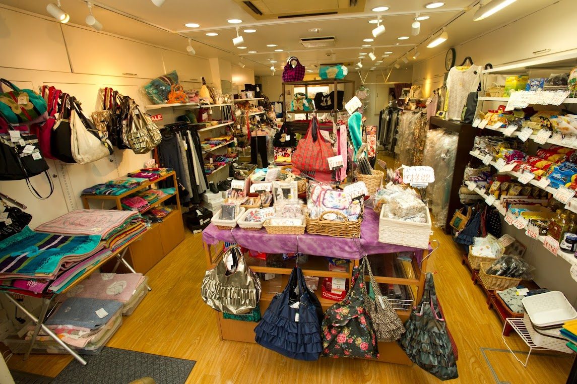 NAKATANI 立町店 店内